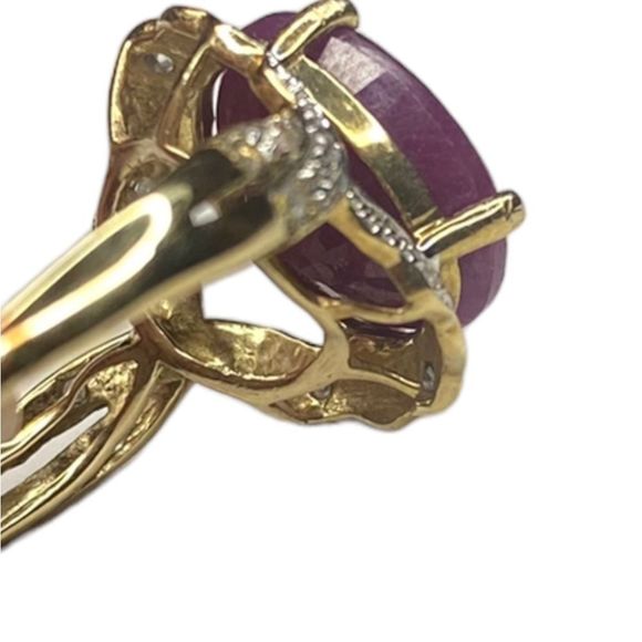 Red Ruby 10K Yellow Gold Ring Sz 5.5 - Picture 8 of 10